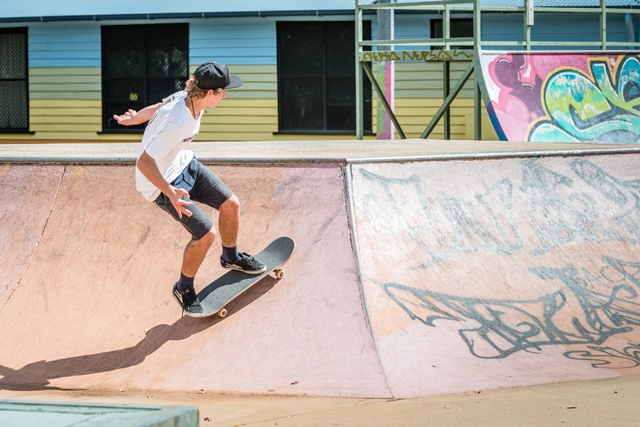 chalkdriveskater