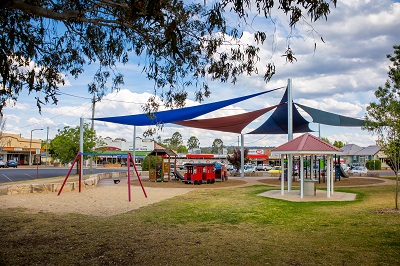 crowsnestcentenaryparkplaygroundswings